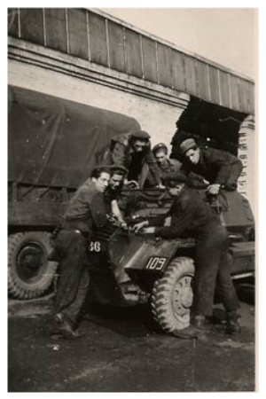 1945 - Les mécaniciens de la Cie REME