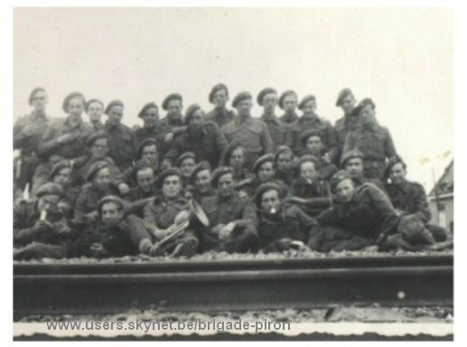 OPHEUSDEN - 8Mai 1945 - Le Peloton du Lt Comrée
